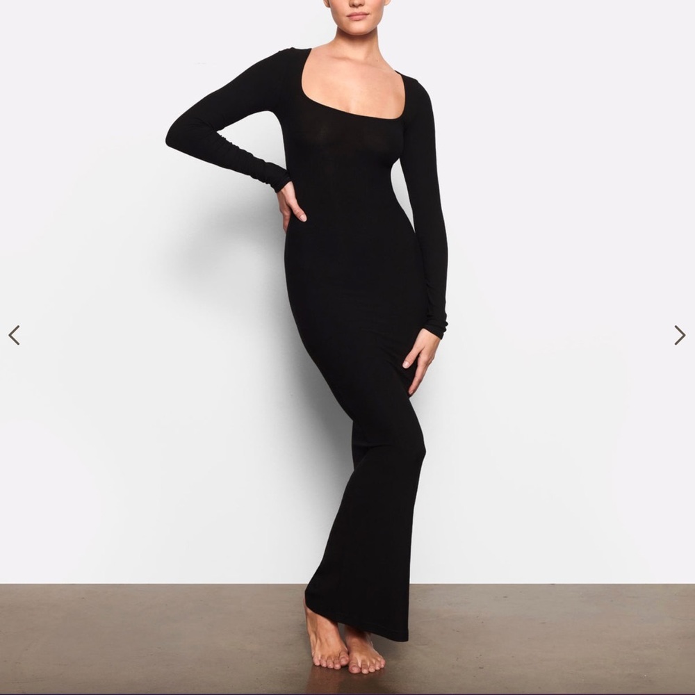 SKIMS Soft Lounge Long Sleeve Dress Onyx